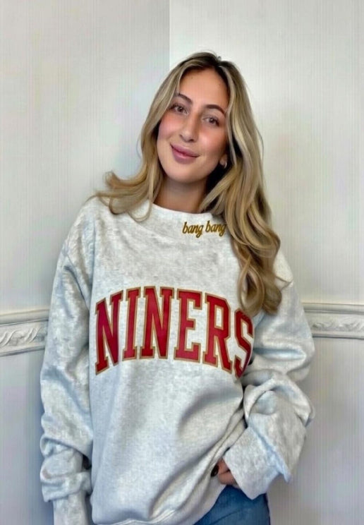 San Francisco 49ers Embroidered Mockneck — Retro Applique Fan Sweatshirt